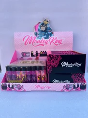 Monkey King Clipper z bibułkami do skręcania i filtrami